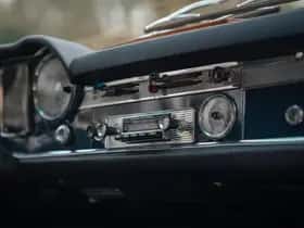 Mercedes-Benz 200-Serie (1968) thumbnail 11