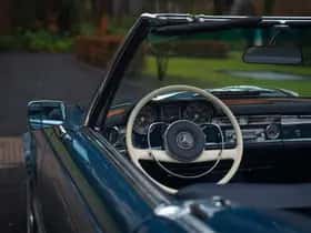 Mercedes-Benz 200-Serie (1968) thumbnail 17