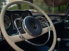 Mercedes-Benz 200-Serie (1968) thumbnail 19