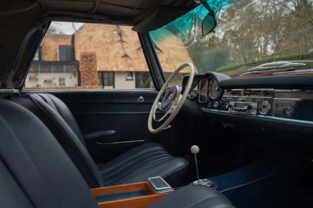 Mercedes-Benz 200-Serie (1968) thumbnail 62