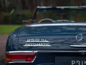 Mercedes-Benz 200-Serie (1968) thumbnail 79