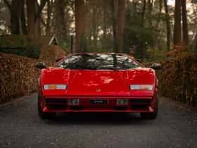 Lamborghini Countach (1982) thumbnail 2