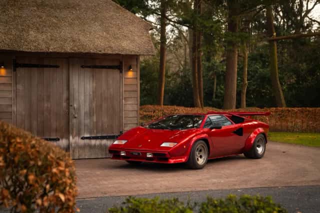 Lamborghini Countach (1982) thumbnail 3