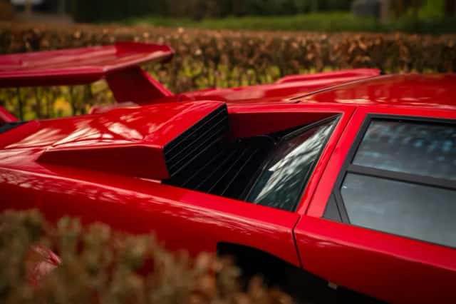 Lamborghini Countach (1982) thumbnail 38
