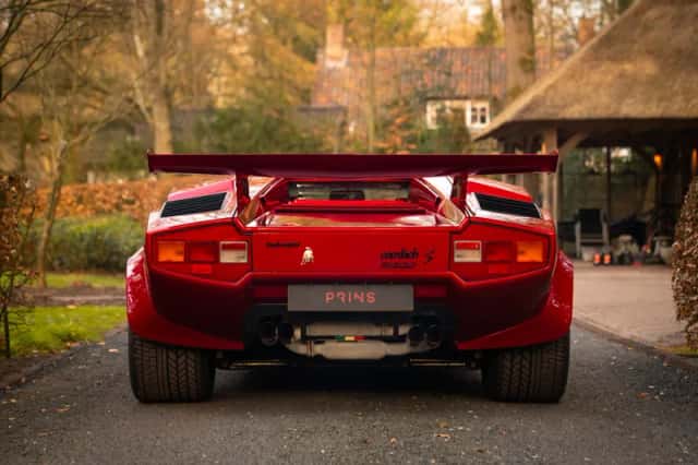 Lamborghini Countach (1982) thumbnail 5