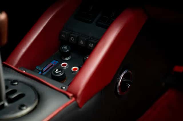 Lamborghini Countach (1982) thumbnail 58