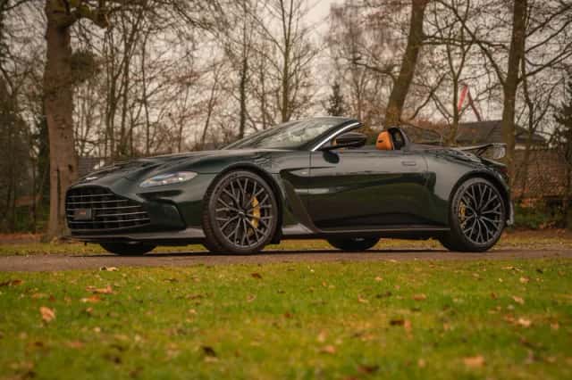 Aston Martin V12 Vantage (2023) thumbnail 17