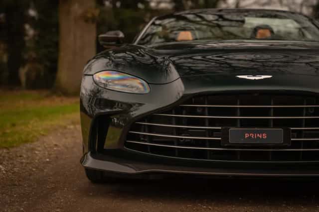 Aston Martin V12 Vantage (2023) thumbnail 19