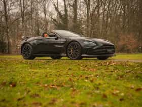 Aston Martin V12 Vantage (2023) thumbnail 3