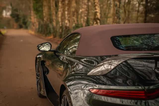 Aston Martin V12 Vantage (2023) thumbnail 27