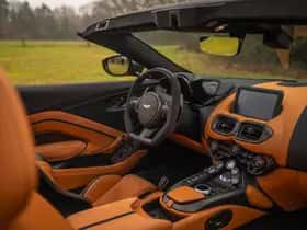 Aston Martin V12 Vantage (2023) thumbnail 37