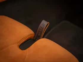 Aston Martin V12 Vantage (2023) thumbnail 45