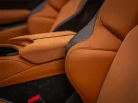 Aston Martin V12 Vantage (2023) thumbnail 56