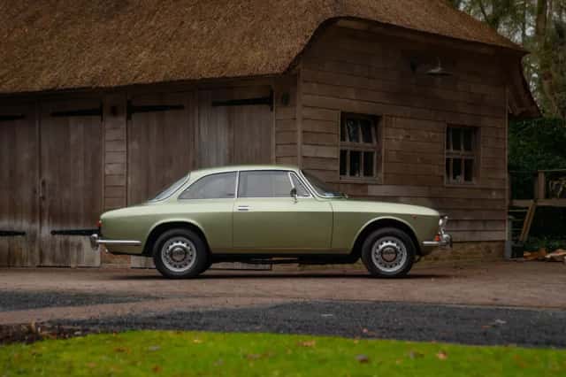 Alfa Romeo 1750 GTV (1972)