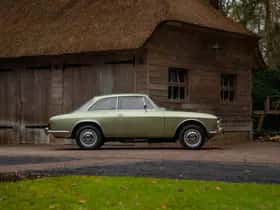 Alfa Romeo 1750 GTV (1972) thumbnail 1