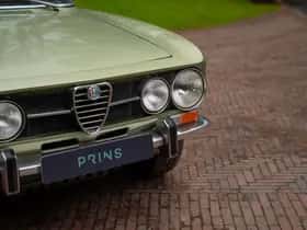 Alfa Romeo 1750 GTV (1972) thumbnail 18