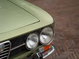 Alfa Romeo 1750 GTV (1972) thumbnail 19