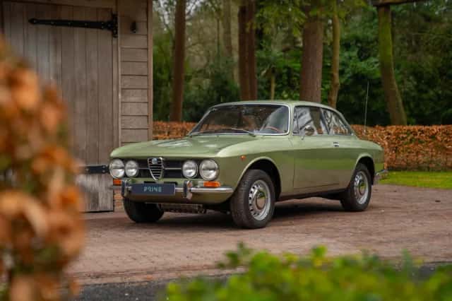 Alfa Romeo 1750 GTV (1972) thumbnail 3