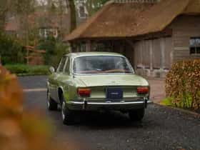 Alfa Romeo 1750 GTV (1972) thumbnail 34
