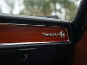 Alfa Romeo 1750 GTV (1972) thumbnail 53