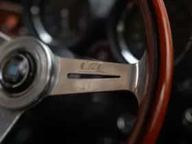 Alfa Romeo 1750 GTV (1972) thumbnail 55