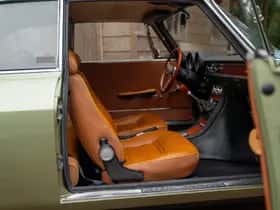 Alfa Romeo 1750 GTV (1972) thumbnail 8