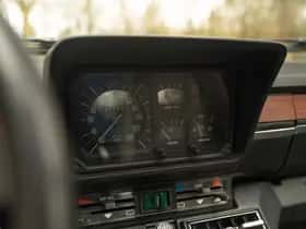 Alfa Romeo Alfetta (1977) thumbnail 12