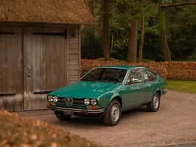 Alfa Romeo Alfetta (1977) thumbnail 3