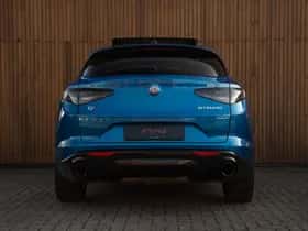 Alfa Romeo Stelvio (2024) thumbnail 5