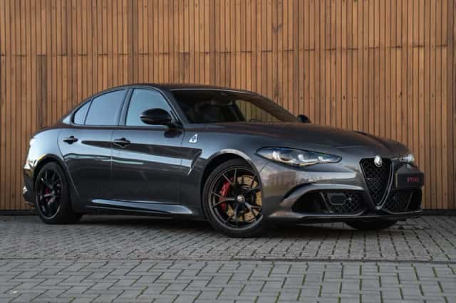 Alfa Romeo Giulia (2024) thumbnail 3