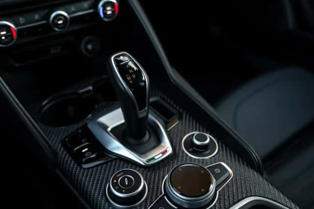 Alfa Romeo Giulia (2024) thumbnail 26