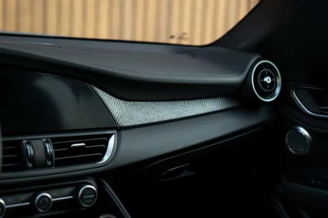 Alfa Romeo Giulia (2024) thumbnail 32