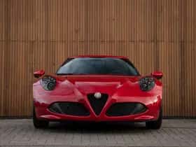 Alfa Romeo 4C (2016) thumbnail 14