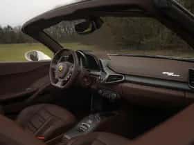 Ferrari 458 (2013) thumbnail 10