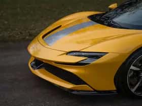 Ferrari SF90 Spider (2023) thumbnail 14