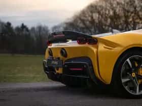 Ferrari SF90 Spider (2023) thumbnail 15