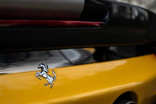 Ferrari SF90 Spider (2023) thumbnail 20