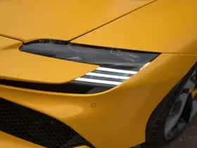 Ferrari SF90 Spider (2023) thumbnail 28