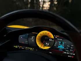 Ferrari SF90 Spider (2023) thumbnail 31