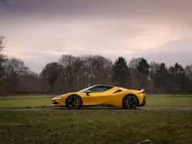 Ferrari SF90 Spider (2023) thumbnail 5
