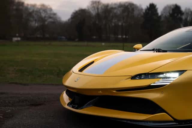 Ferrari SF90 Spider (2023) thumbnail 43