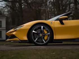 Ferrari SF90 Spider (2023) thumbnail 44