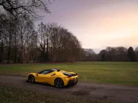 Ferrari SF90 Spider (2023) thumbnail 6