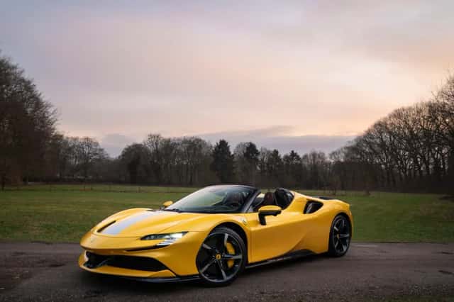 Ferrari SF90 Spider (2023) thumbnail 53