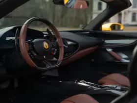 Ferrari SF90 Spider (2023) thumbnail 7