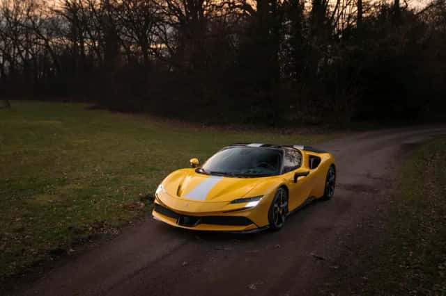 Ferrari SF90 Spider (2023) thumbnail 66