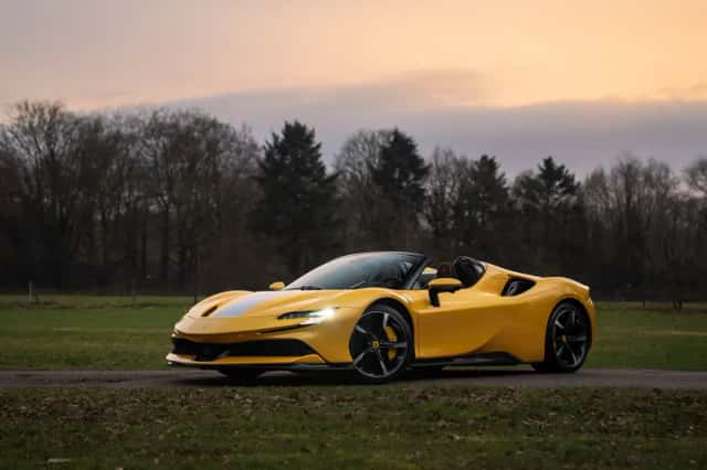 Ferrari SF90 Spider (2023) thumbnail 70