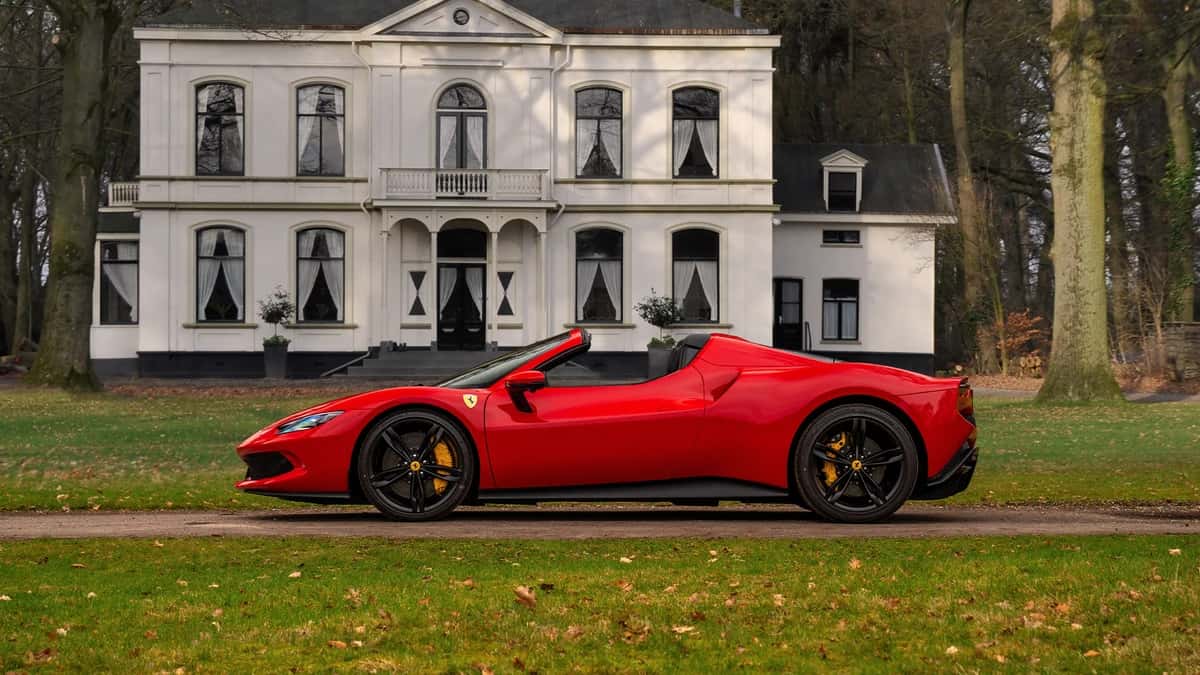 Ferrari 296 GTS (2026) — foto 1