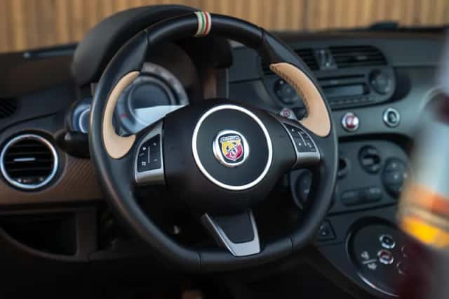 Abarth 695 (2012) thumbnail 28