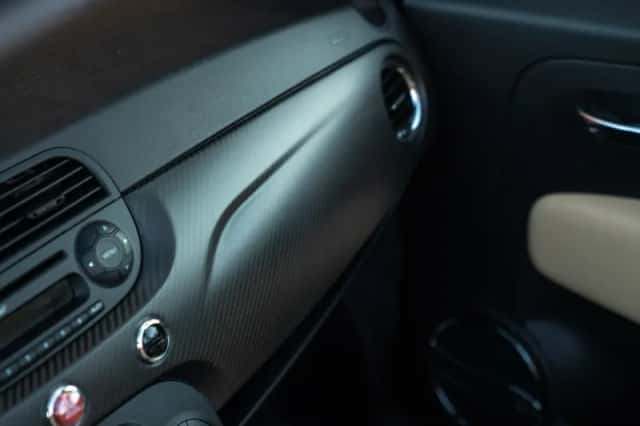 Abarth 695 (2012) thumbnail 31